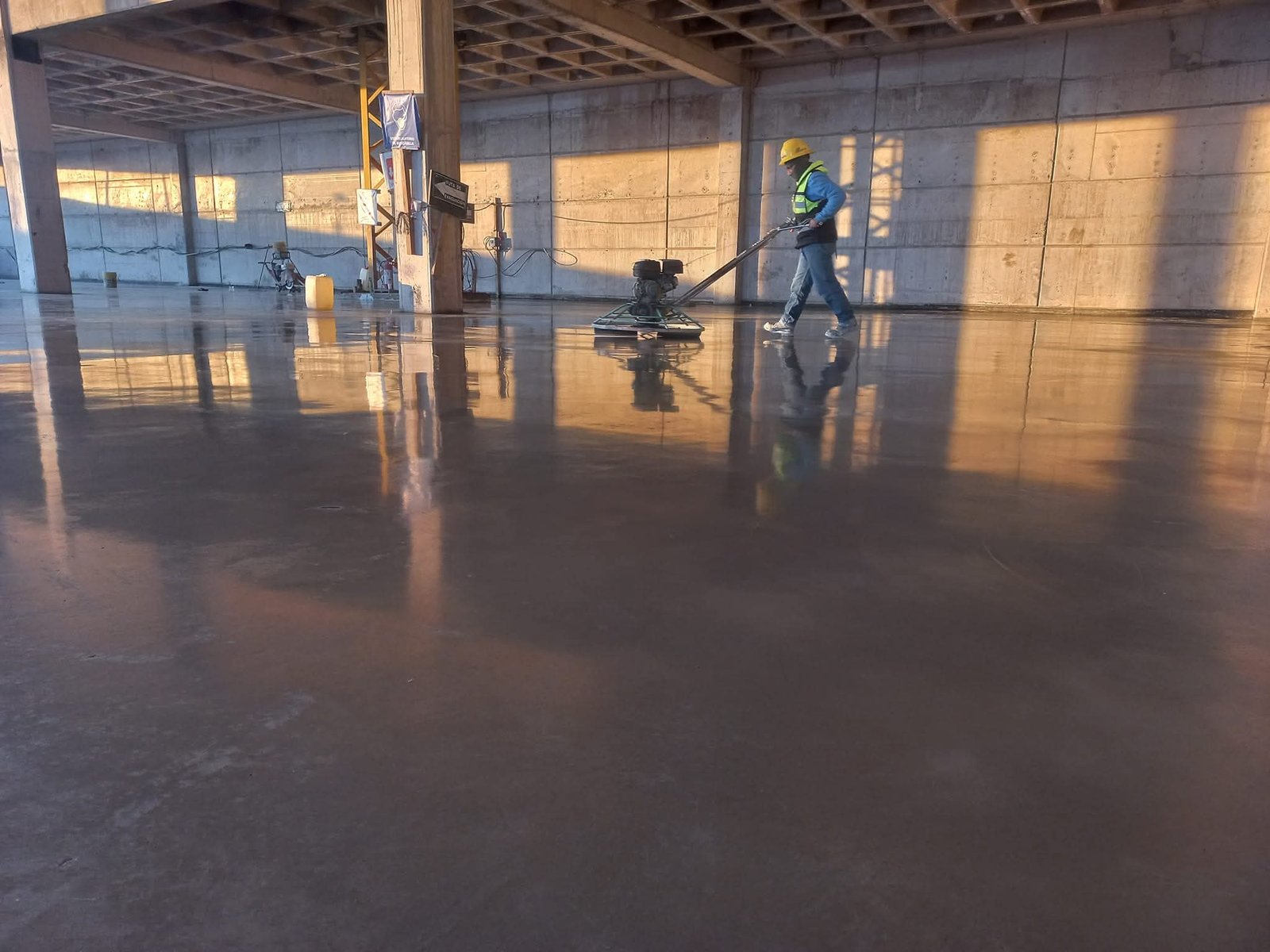 Mantenimiento de piso industrial